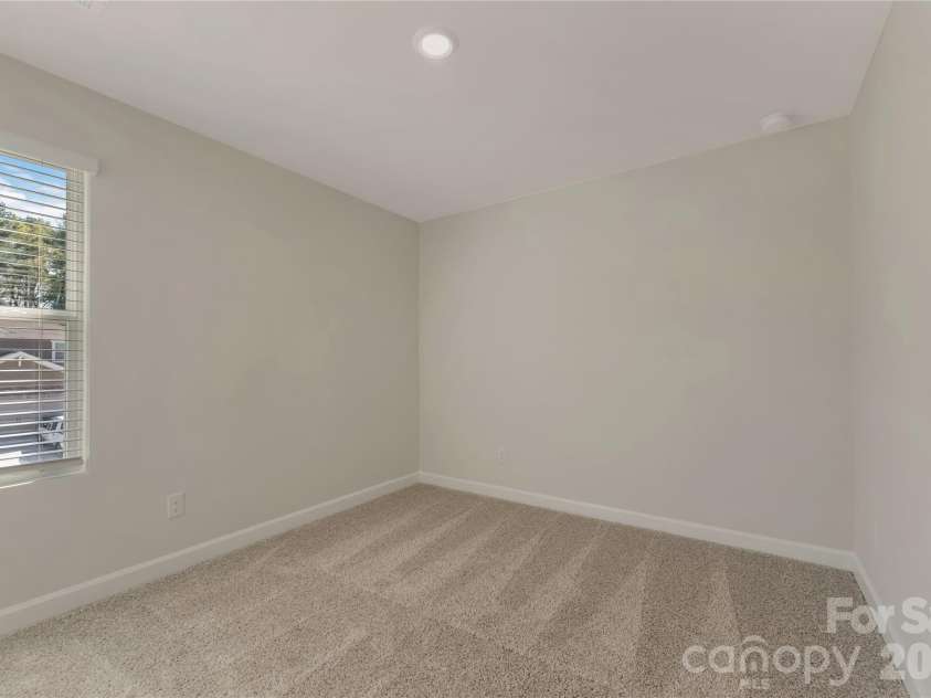 126 Johns Cardinal Drive, Mooresville, NC 28115.  MLS# CAR4337626, YatesRealty ID 2541. 