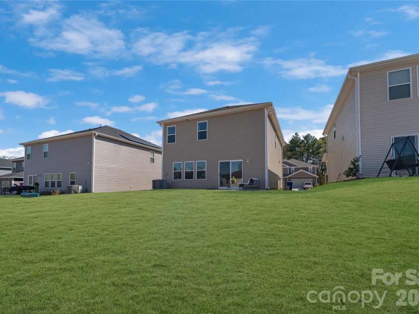 126 Johns Cardinal Drive, Mooresville, NC 28115.  MLS# CAR4337626, YatesRealty ID 2541. 