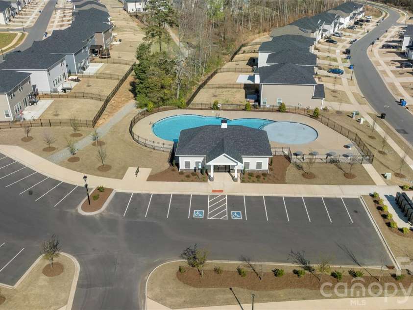 126 Johns Cardinal Drive, Mooresville, NC 28115.  MLS# CAR4337626, YatesRealty ID 2541. 