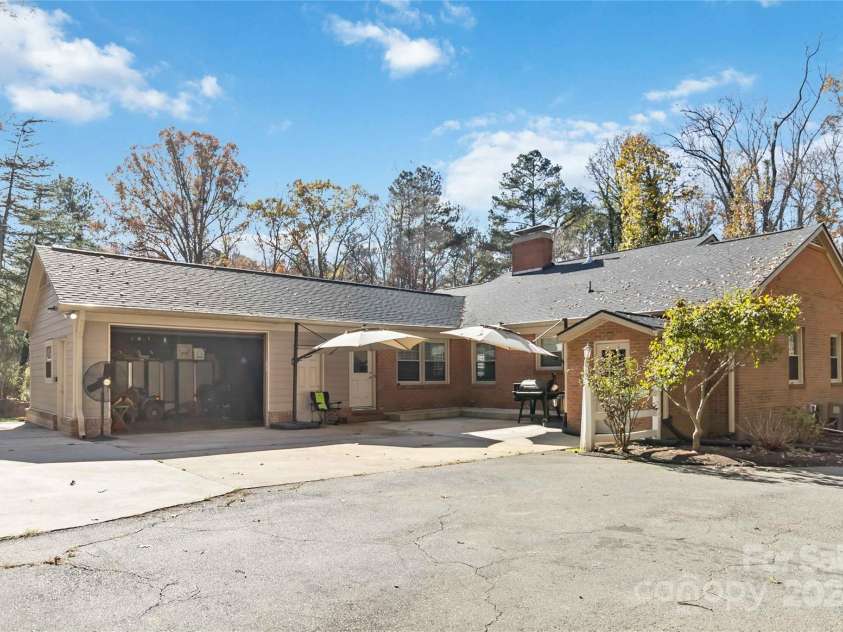 2675 Faith Road, Salisbury, NC 28146.  MLS# CAR4201790, YatesRealty ID 2541. 