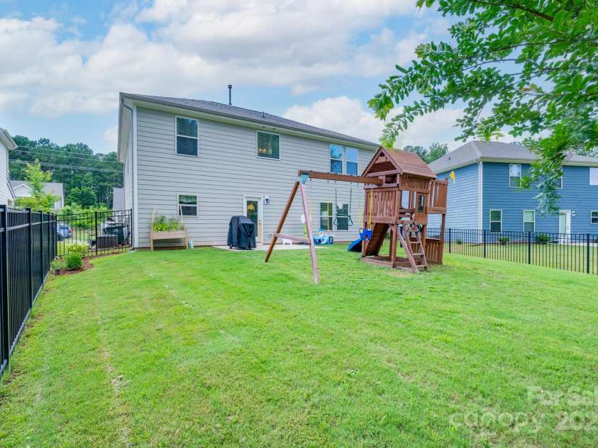 1736 Rhynes Trail, Rock Hill, SC 29732.  MLS# CAR4272715, YatesRealty ID 25411. 