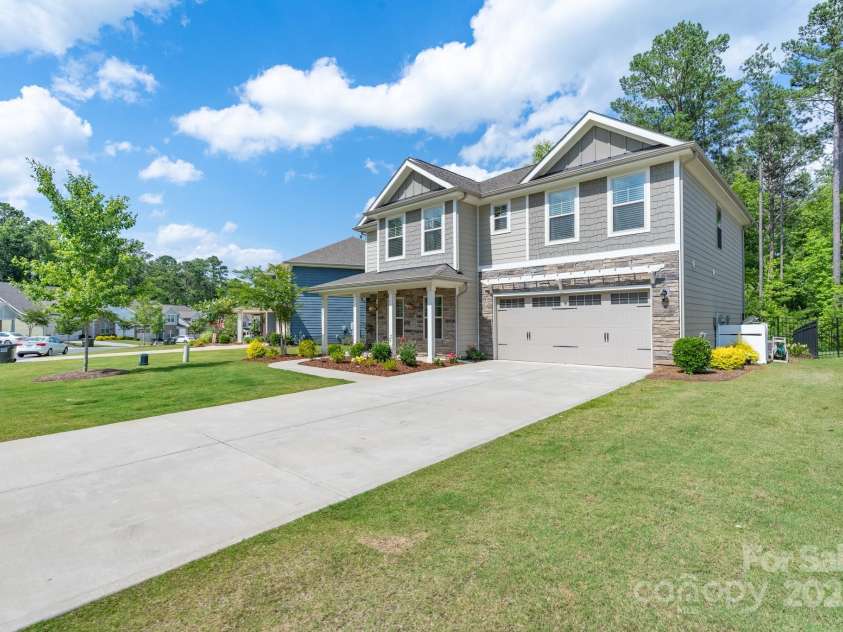 1736 Rhynes Trail, Rock Hill, SC 29732.  MLS# CAR4272715, YatesRealty ID 25411. 