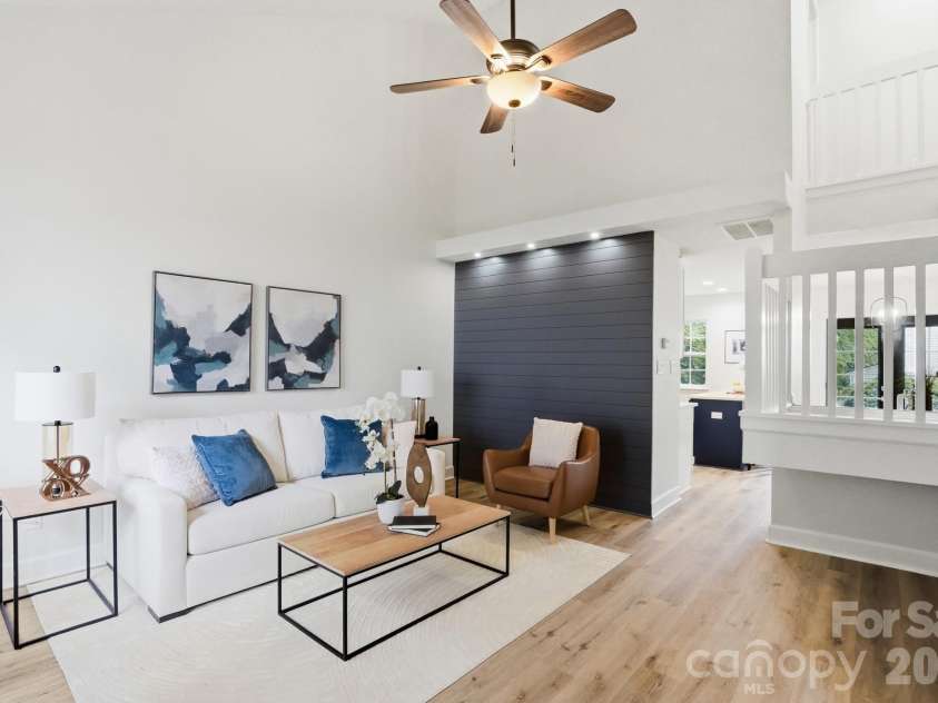 7621 Petrea Lane, Charlotte, NC 28227.  MLS# CAR4377778, YatesRealty ID 25411. 