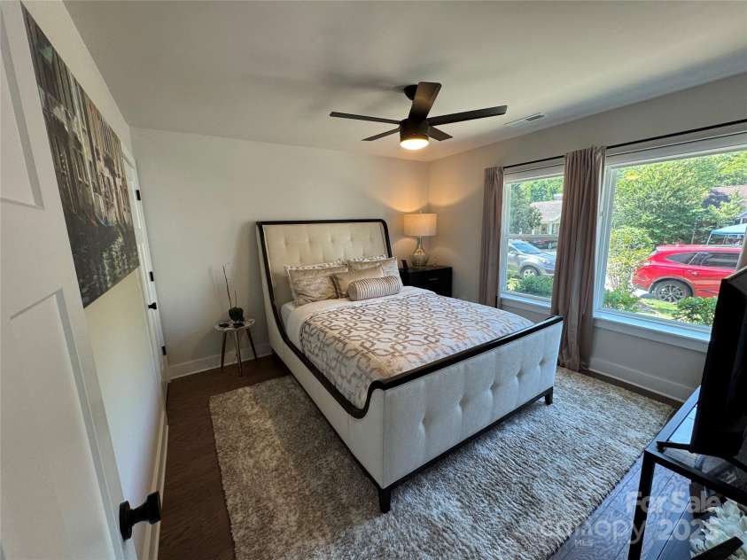 322 Cama Street, Charlotte, NC 28217.  MLS# CAR4279258, YatesRealty ID 25413. 