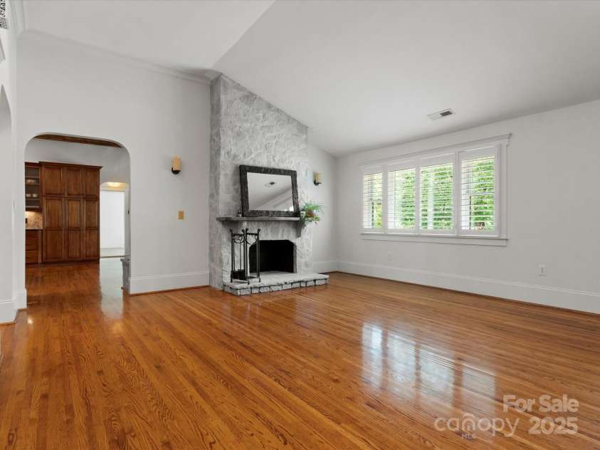 315 Mountainview Drive, Charlotte, NC 28270.  MLS# CAR4266218, YatesRealty ID 25414. 