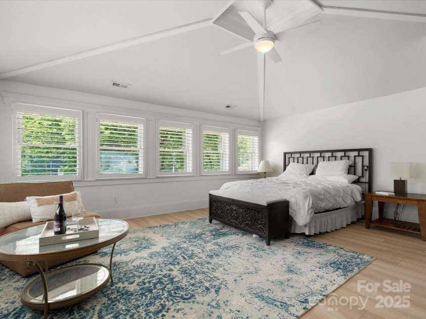 315 Mountainview Drive, Charlotte, NC 28270.  MLS# CAR4266218, YatesRealty ID 25414. 