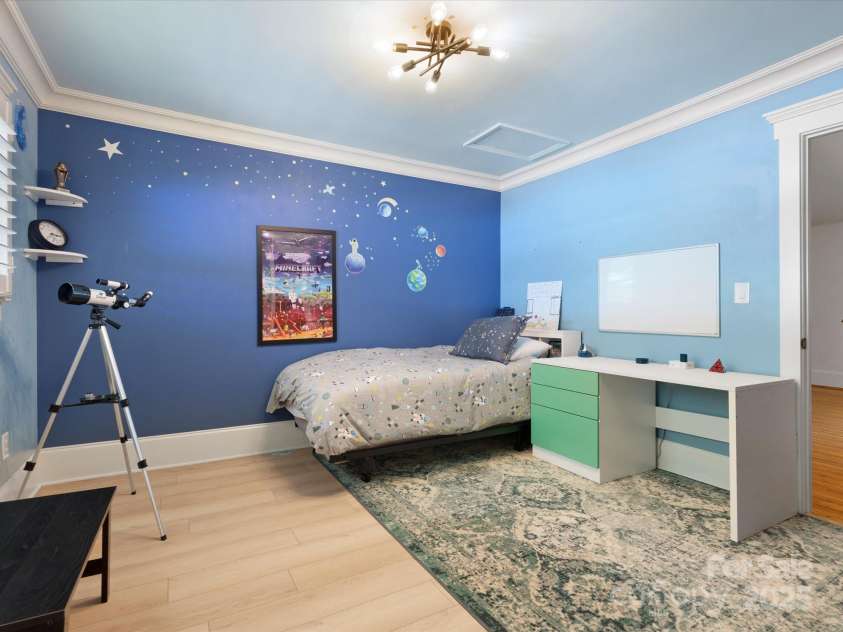 315 Mountainview Drive, Charlotte, NC 28270.  MLS# CAR4266218, YatesRealty ID 25414. 