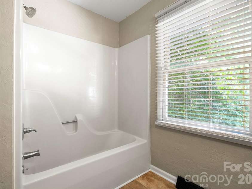 195 Thousand Oaks Road, Indian Land, SC 29707.  MLS# CAR4384811, YatesRealty ID 25416. 