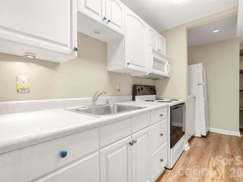 195 Thousand Oaks Road, Indian Land, SC 29707.  MLS# CAR4384811, YatesRealty ID 25416. 