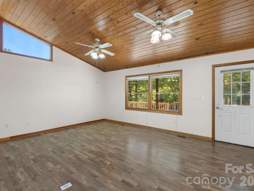 2008 Rock Springs Circle, Denver, NC 28037.  MLS# CAR4370068, YatesRealty ID 25417. 