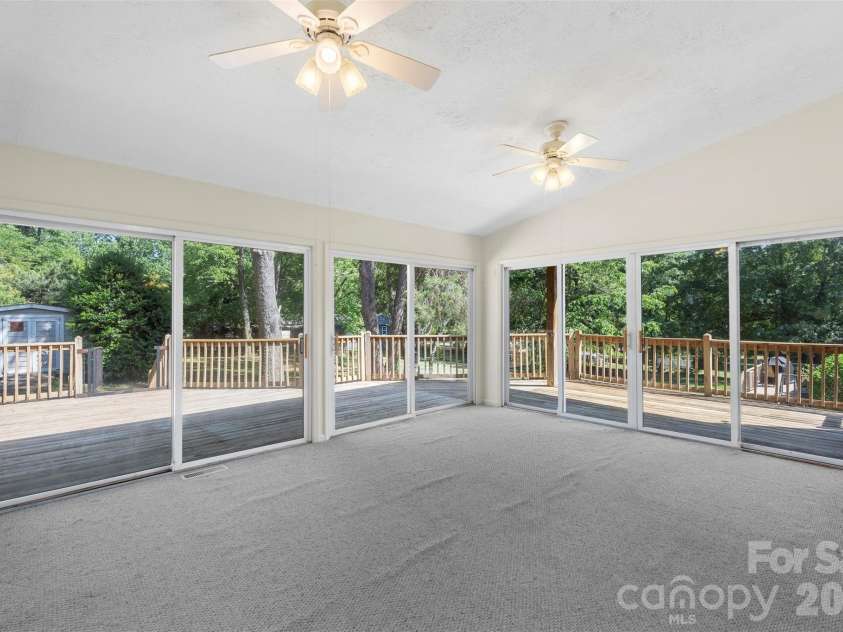 2008 Rock Springs Circle, Denver, NC 28037.  MLS# CAR4370068, YatesRealty ID 25417. 