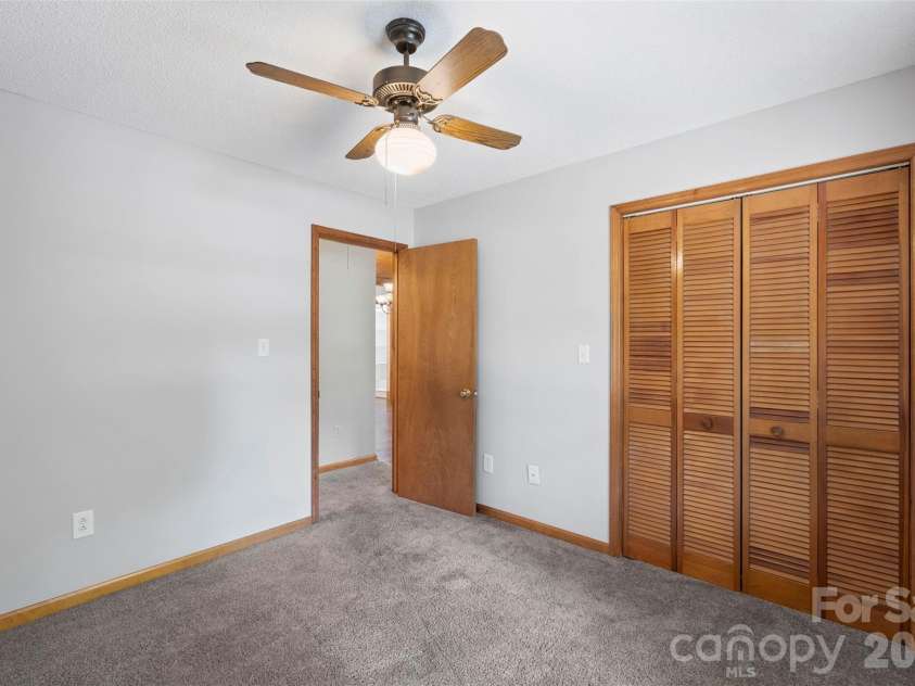 2008 Rock Springs Circle, Denver, NC 28037.  MLS# CAR4370068, YatesRealty ID 25417. 