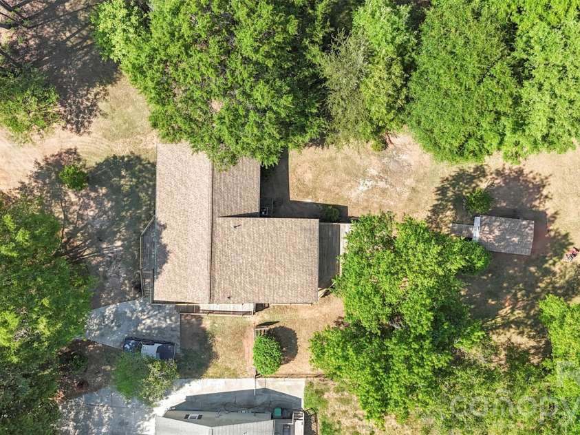 2008 Rock Springs Circle, Denver, NC 28037.  MLS# CAR4370068, YatesRealty ID 25417. 