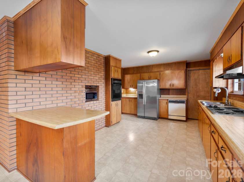 159 Big Island Road, Forest City, NC 28043.  MLS# CAR4374398, YatesRealty ID 25418. 
