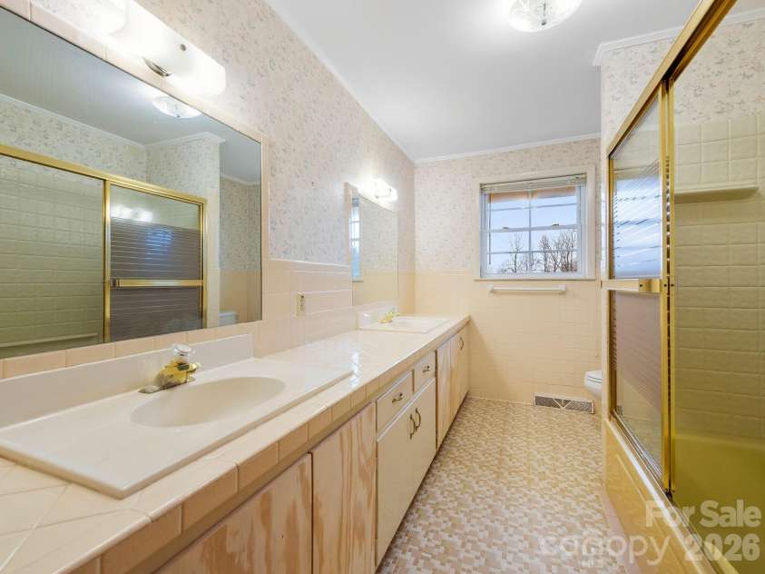 159 Big Island Road, Forest City, NC 28043.  MLS# CAR4374398, YatesRealty ID 25418. 