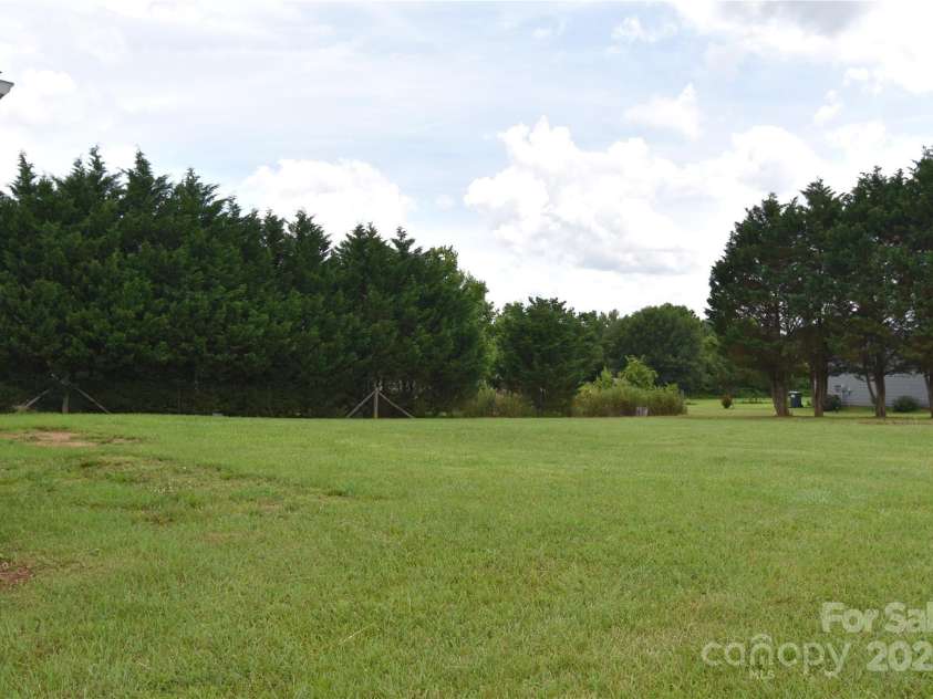 234 Olin Loop, Olin, NC 28660.  MLS# CAR4248183, YatesRealty ID 25418. 