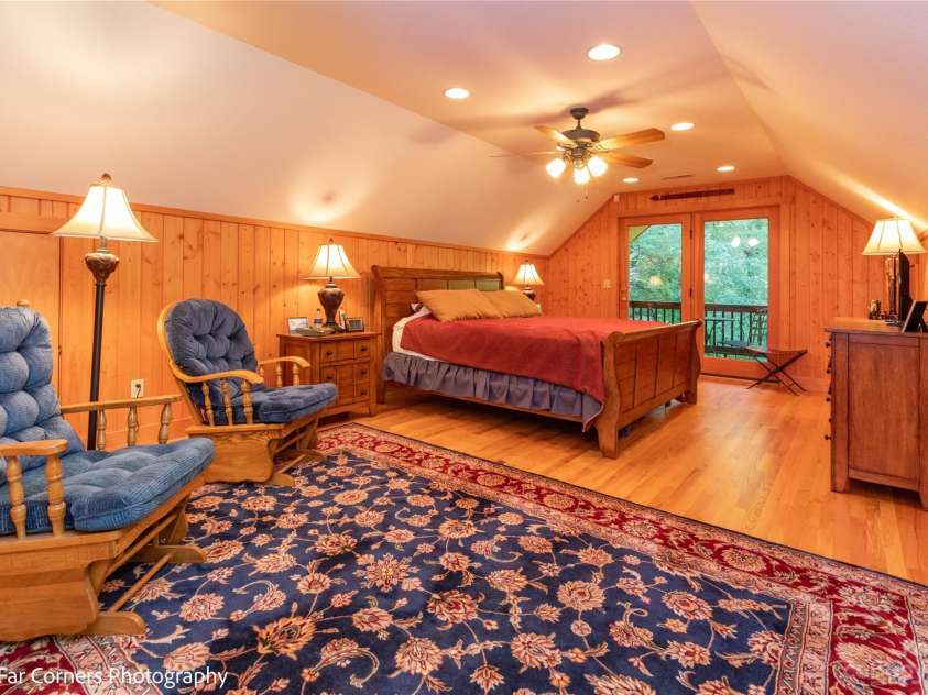 228 Chestnut Mountain Road, Canton, NC 28716.  MLS# CAR4056092, YatesRealty ID 2542. 