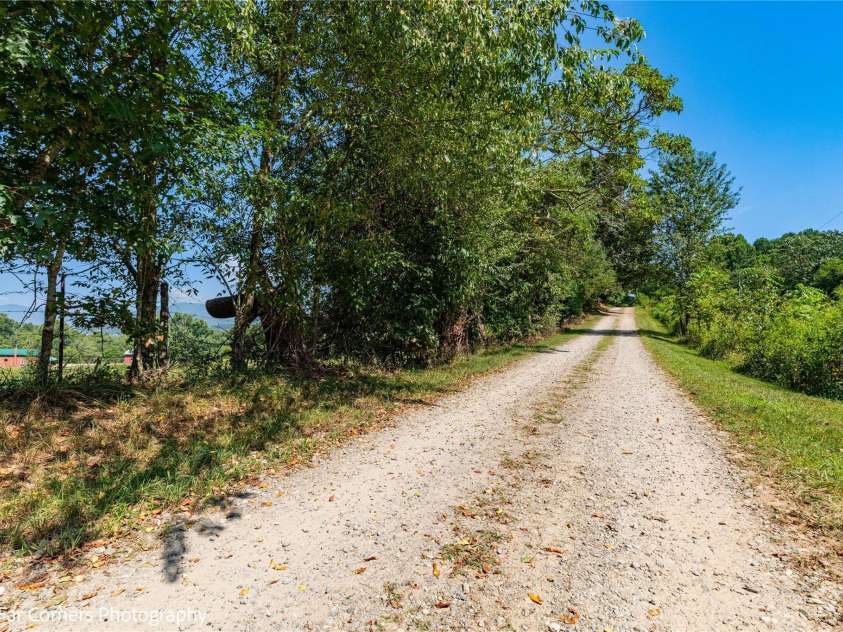 228 Chestnut Mountain Road, Canton, NC 28716.  MLS# CAR4056092, YatesRealty ID 2542. 