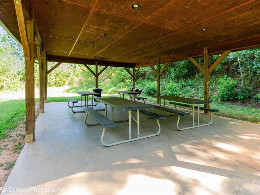 228 Chestnut Mountain Road, Canton, NC 28716.  MLS# CAR4056092, YatesRealty ID 2542. 