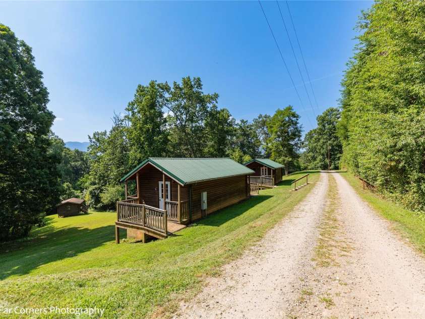 228 Chestnut Mountain Road, Canton, NC 28716.  MLS# CAR4056092, YatesRealty ID 2542. 