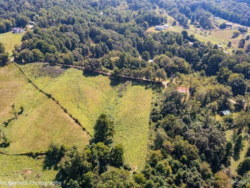 228 Chestnut Mountain Road, Canton, NC 28716.  MLS# CAR4056092, YatesRealty ID 2542. 