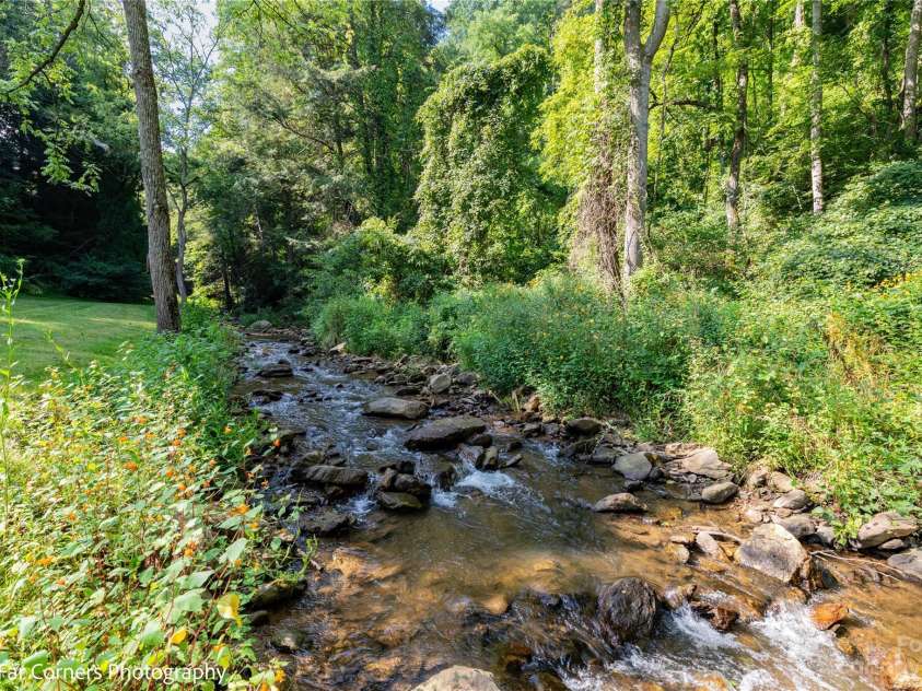 228 Chestnut Mountain Road, Canton, NC 28716.  MLS# CAR4056092, YatesRealty ID 2542. 