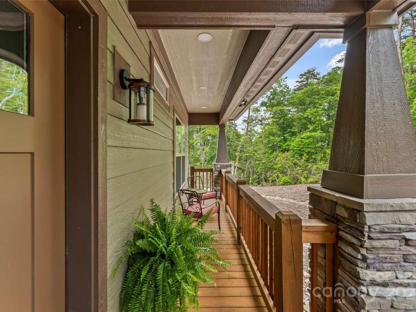 552 High Trail Drive, Nebo, NC 28761.  MLS# CAR4261103, YatesRealty ID 25420. 