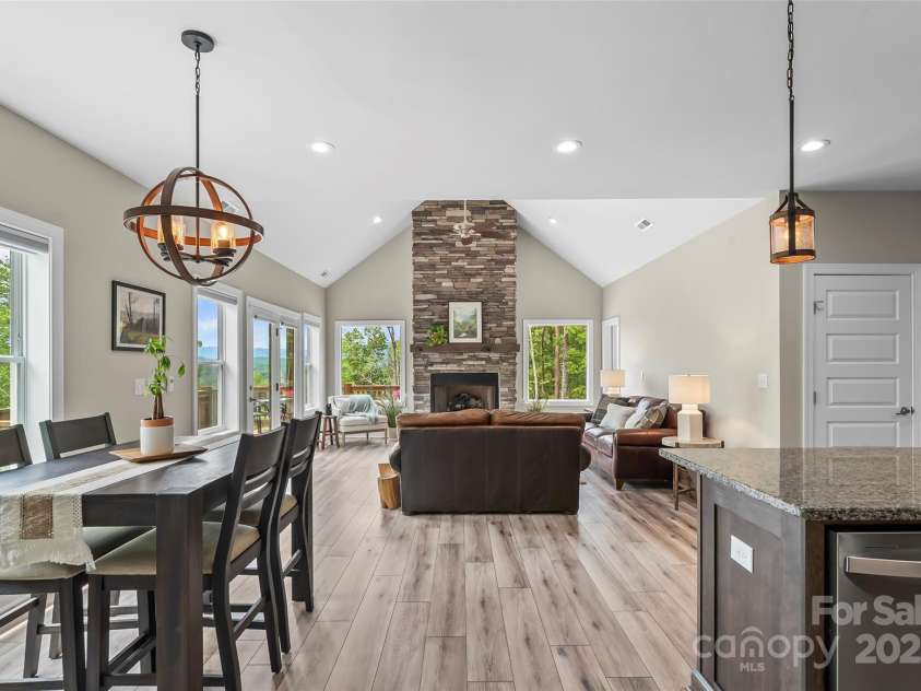 552 High Trail Drive, Nebo, NC 28761.  MLS# CAR4261103, YatesRealty ID 25420. 