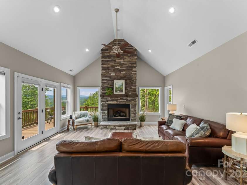 552 High Trail Drive, Nebo, NC 28761.  MLS# CAR4261103, YatesRealty ID 25420. 