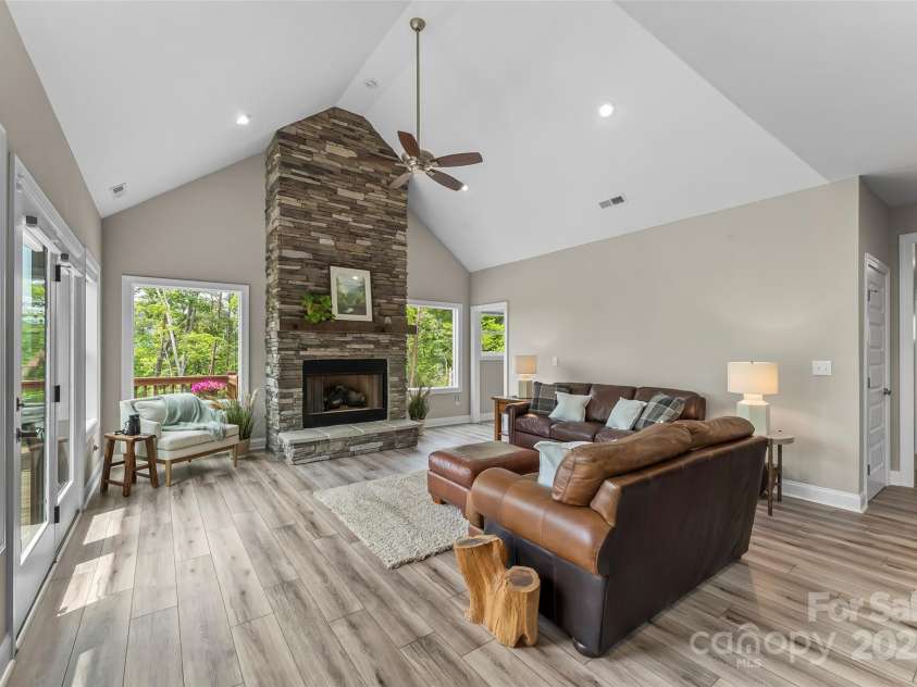 552 High Trail Drive, Nebo, NC 28761.  MLS# CAR4261103, YatesRealty ID 25420. 