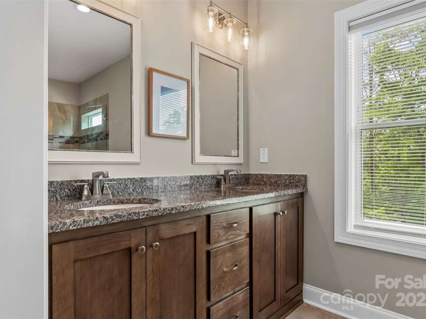 552 High Trail Drive, Nebo, NC 28761.  MLS# CAR4261103, YatesRealty ID 25420. 