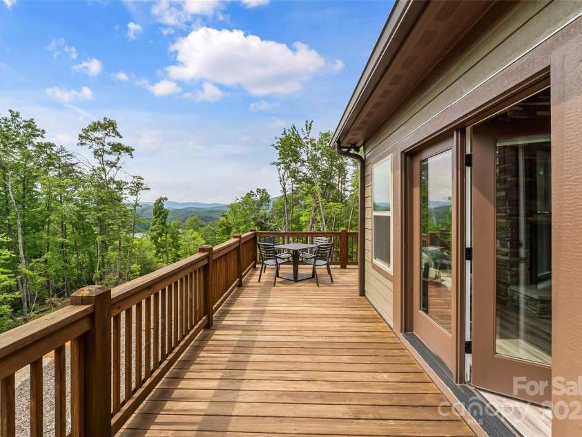 552 High Trail Drive, Nebo, NC 28761.  MLS# CAR4261103, YatesRealty ID 25420. 