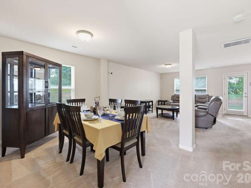 310 Askin Lane, Salisbury, NC 28146.  MLS# CAR4381077, YatesRealty ID 25421. 