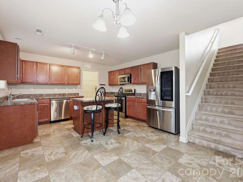 310 Askin Lane, Salisbury, NC 28146.  MLS# CAR4381077, YatesRealty ID 25421. 