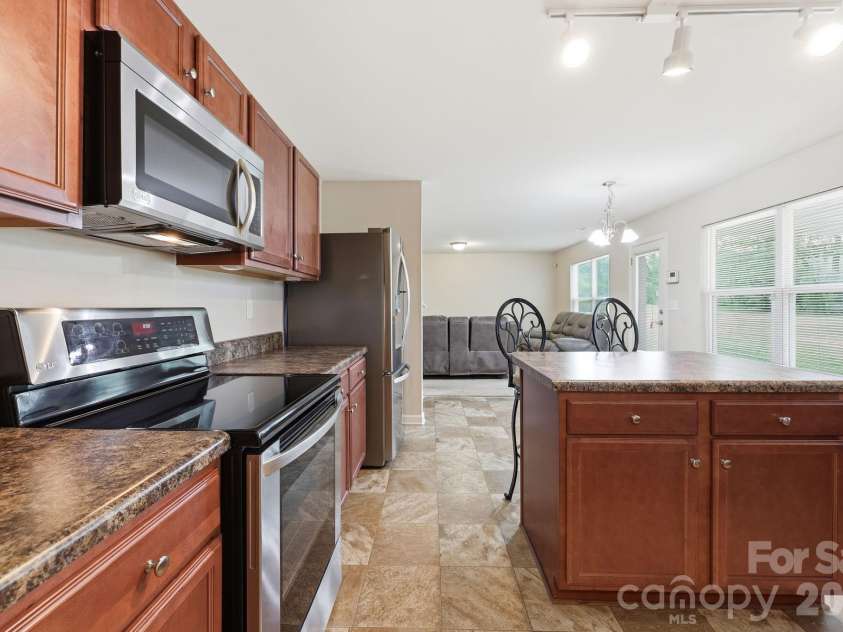 310 Askin Lane, Salisbury, NC 28146.  MLS# CAR4381077, YatesRealty ID 25421. 
