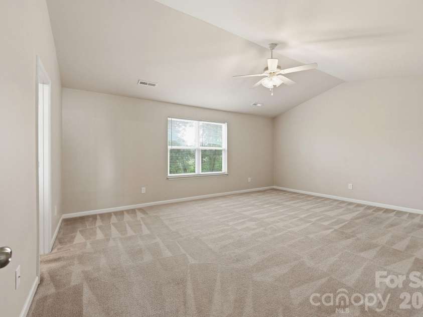 310 Askin Lane, Salisbury, NC 28146.  MLS# CAR4381077, YatesRealty ID 25421. 