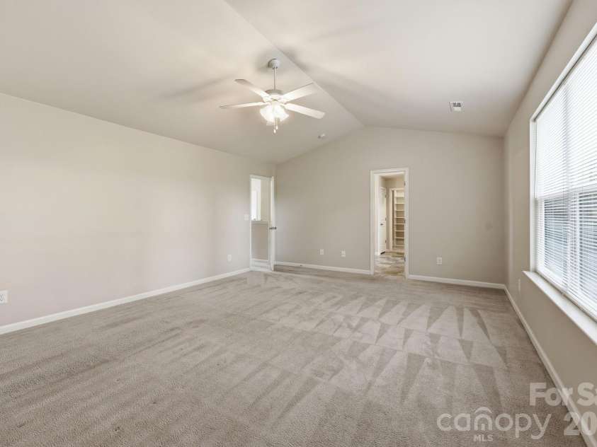 310 Askin Lane, Salisbury, NC 28146.  MLS# CAR4381077, YatesRealty ID 25421. 