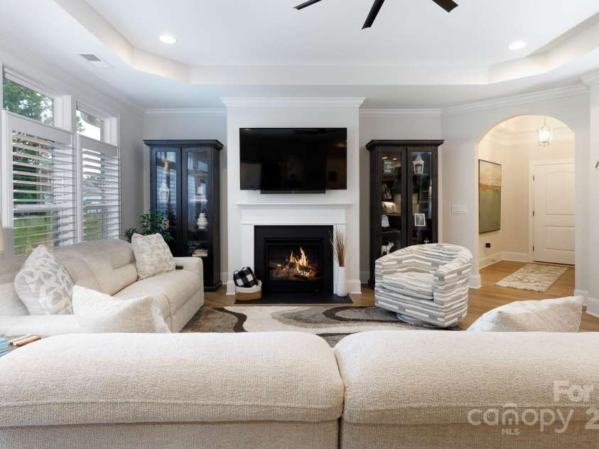 3006 Constitution Lane, Gastonia, NC 28056.  MLS# CAR4314652, YatesRealty ID 25424. 