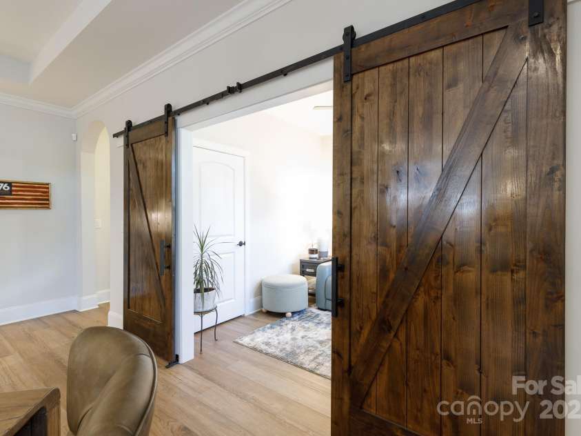 3006 Constitution Lane, Gastonia, NC 28056.  MLS# CAR4314652, YatesRealty ID 25424. 