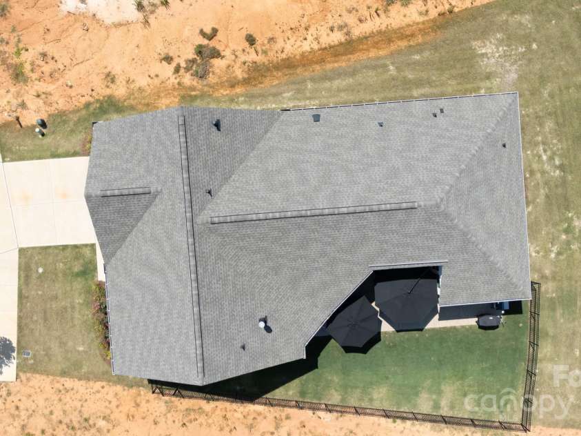 3006 Constitution Lane, Gastonia, NC 28056.  MLS# CAR4314652, YatesRealty ID 25424. 