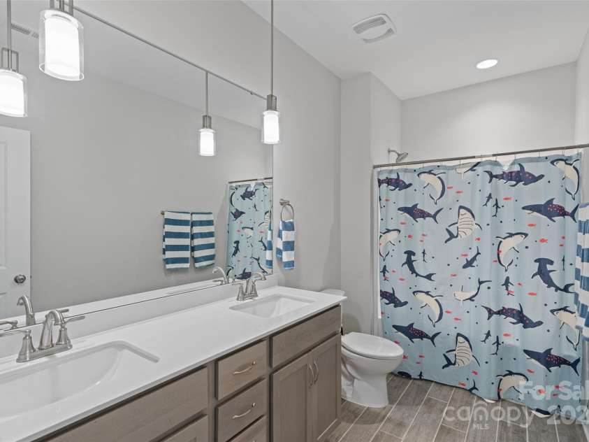 1390 Cedardale Lane, Denver, NC 28037.  MLS# CAR4247422, YatesRealty ID 25425. 