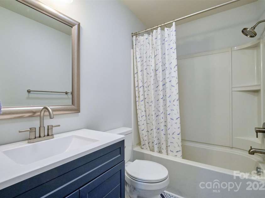 2039 California Road, York, SC 29745.  MLS# CAR4205093, YatesRealty ID 25426. 