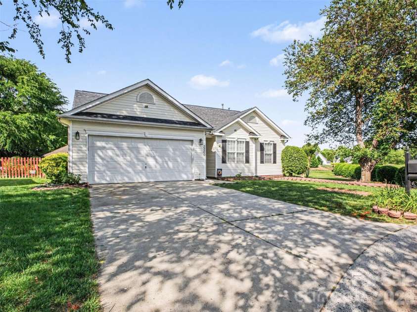 2260 Shumard Circle, Indian Trail, NC 28079.  MLS# CAR4382977, YatesRealty ID 25426. 