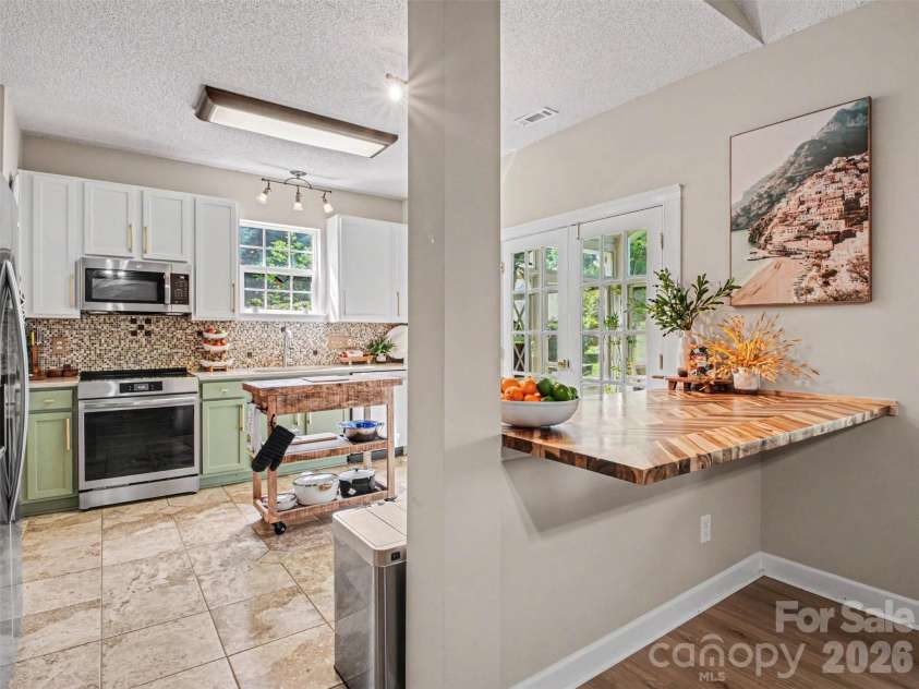 2260 Shumard Circle, Indian Trail, NC 28079.  MLS# CAR4382977, YatesRealty ID 25426. 