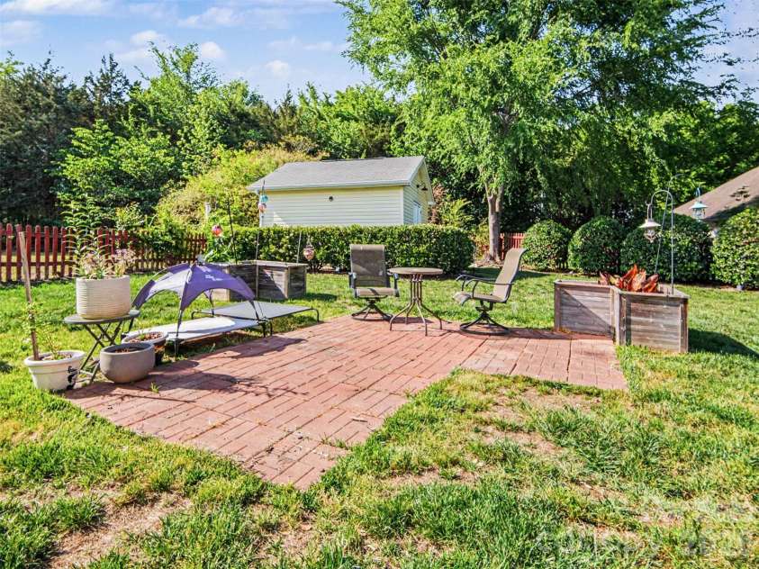 2260 Shumard Circle, Indian Trail, NC 28079.  MLS# CAR4382977, YatesRealty ID 25426. 