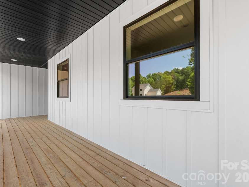 47 Tennyson Drive, Taylorsville, NC 28681.  MLS# CAR4381105, YatesRealty ID 25428. 