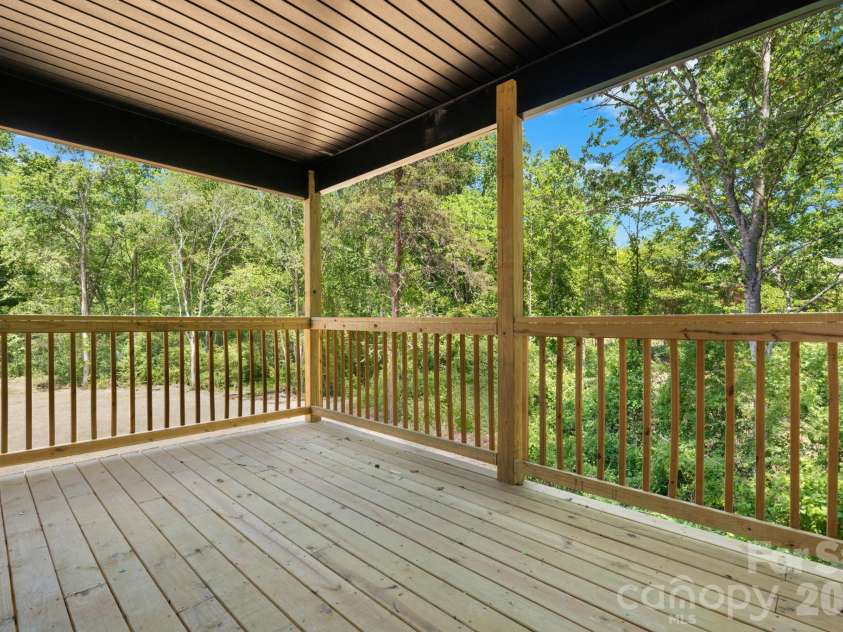 47 Tennyson Drive, Taylorsville, NC 28681.  MLS# CAR4381105, YatesRealty ID 25428. 