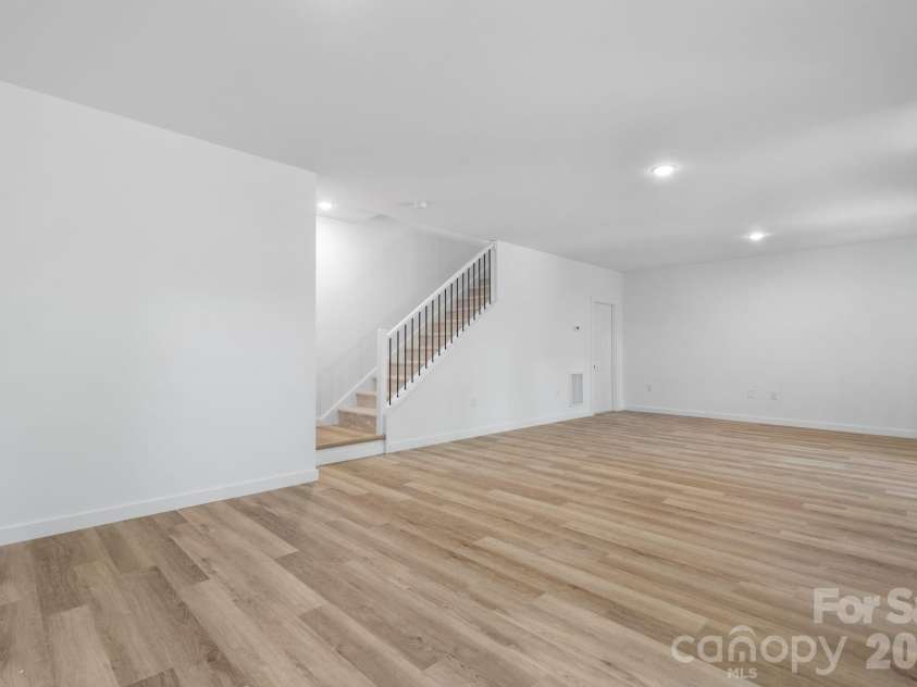 47 Tennyson Drive, Taylorsville, NC 28681.  MLS# CAR4381105, YatesRealty ID 25428. 