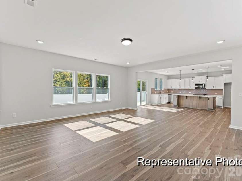 1846 Hunter Oaks Lane, Lincolnton, NC 28092.  MLS# CAR4338028, YatesRealty ID 2543. 