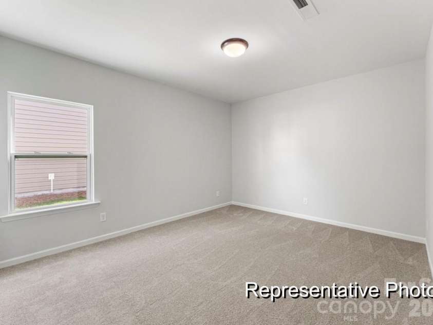 1846 Hunter Oaks Lane, Lincolnton, NC 28092.  MLS# CAR4338028, YatesRealty ID 2543. 